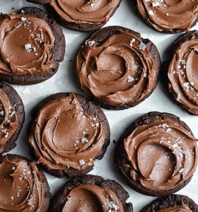 Double Cacao Fudge Cookie SAND +Peptides